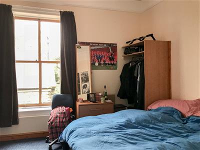 Picture 10